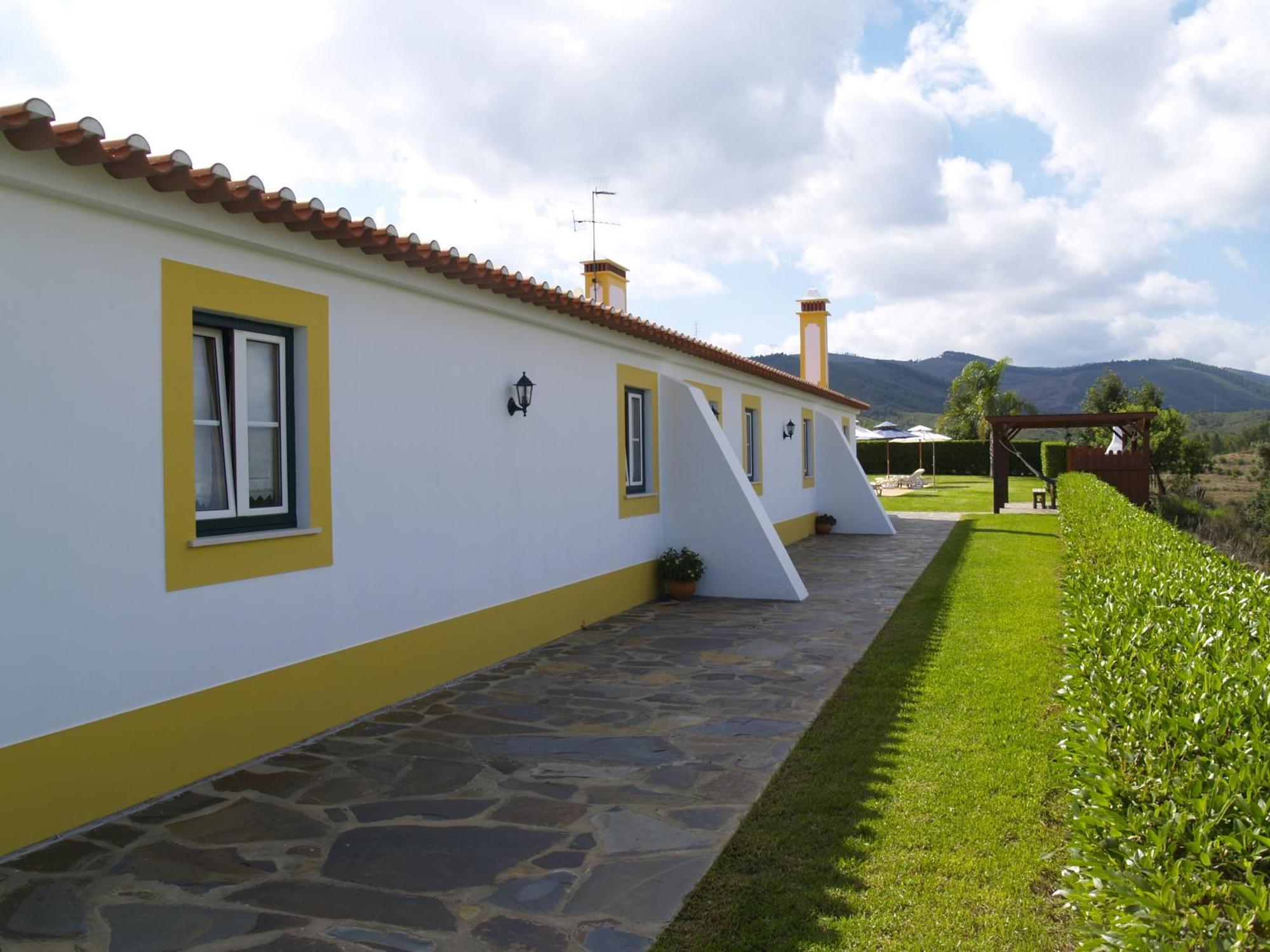 Nave Redonda Do Cerro - Countryside & Nature Guest House Exterior photo